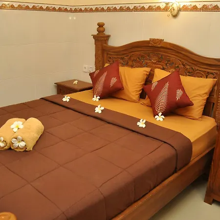 Mira Family Homestay Ubud  Bagian luar foto