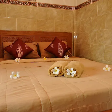 Mira Family Homestay Ubud  Bagian luar foto