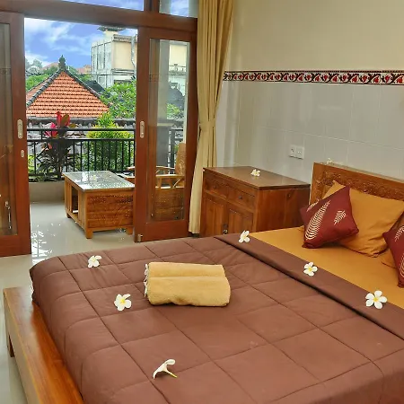 Mira Family Homestay Ubud  Bagian luar foto