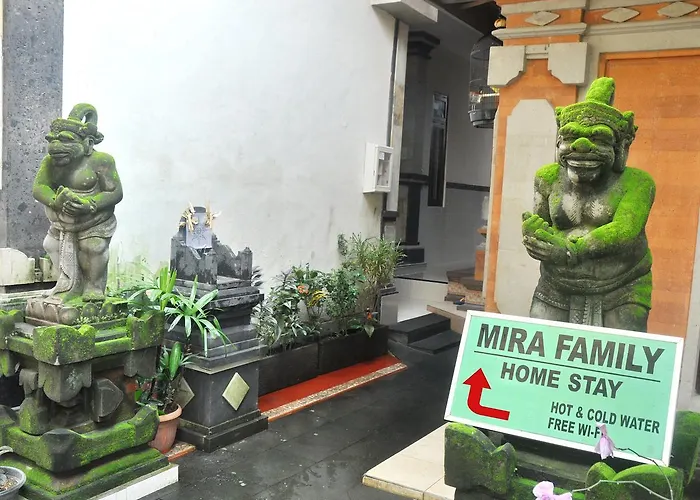 Mira Family Homestay
